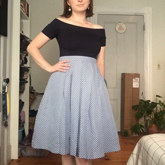 NEVER WORN Off the Shoulder White and Navy A Line - Picture 4 of 6